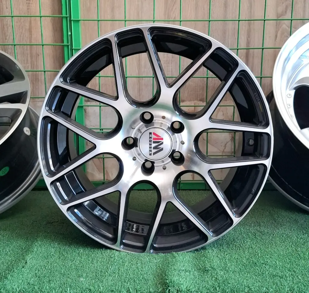 طقم جنط سبور - R17×7.5 INCH - 5×114 - ET25 - 181 MB