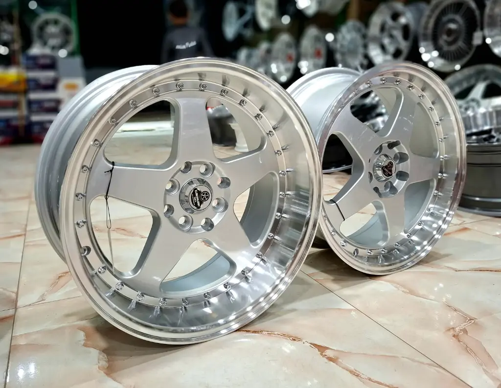 Sport Wheel Set - R17×7.5/8.5 (2)INCH - 10×100/114 - ET38/30 - 647 SM