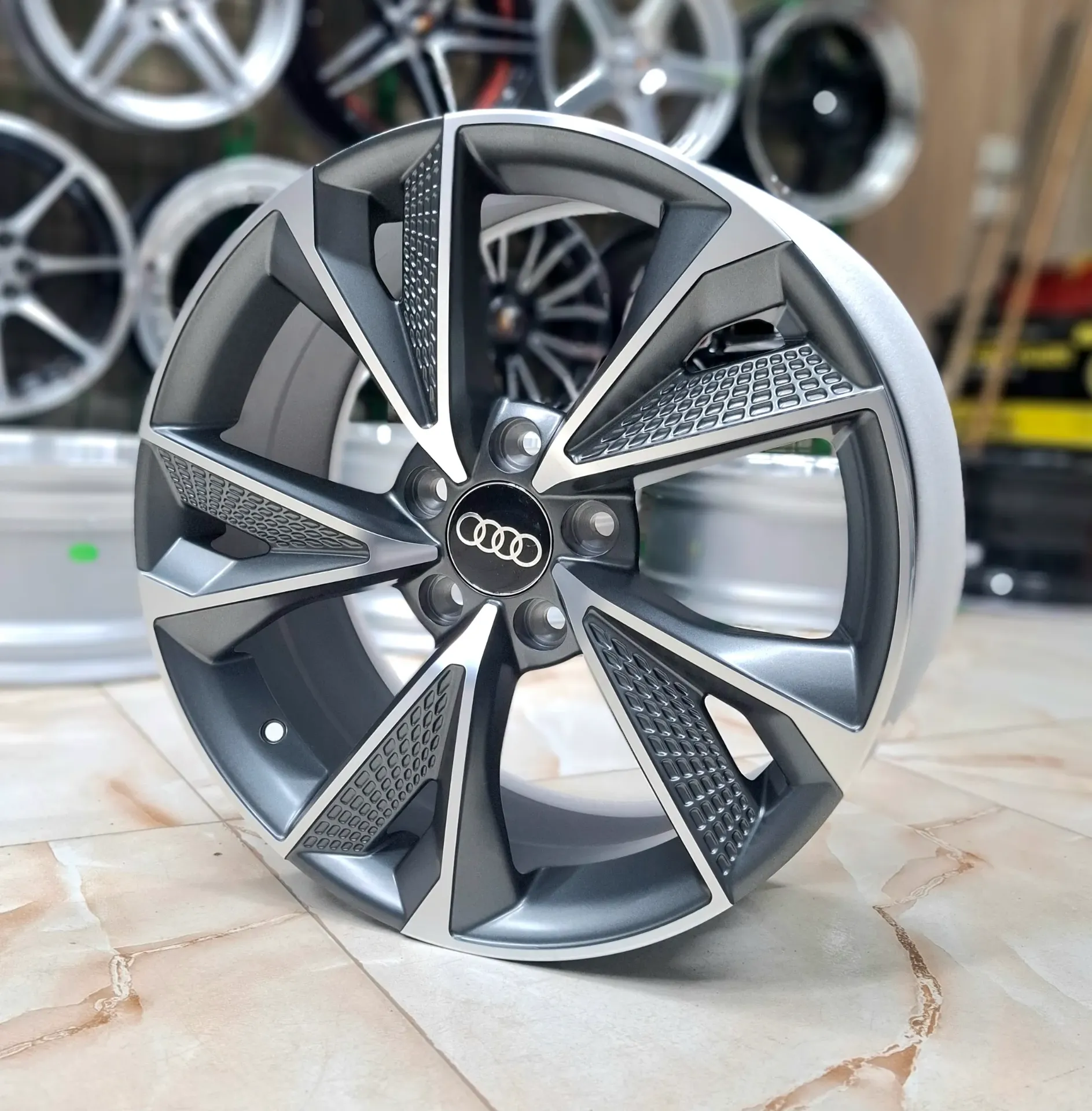 Sport Wheel Set - R17×7.5 INCH - 5×112 - ET35 - XTX006 MG